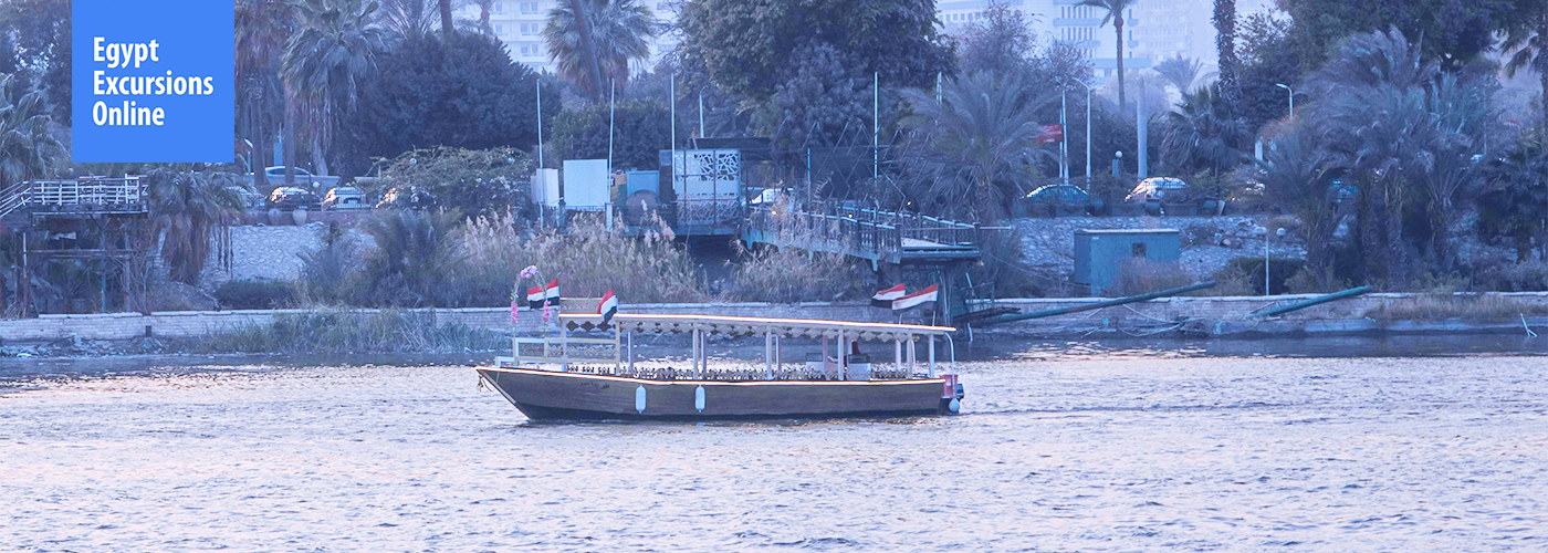 🚢 Sail the Timeless Nile: A Voyage Through Civilization 2 Blog Posts Visual5