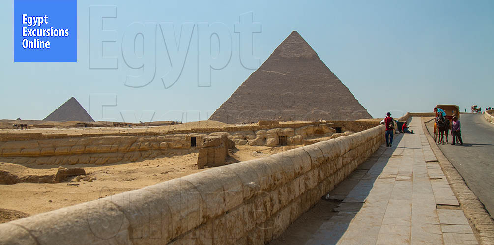 Day Tour to Cairo by Bus from Hurghada