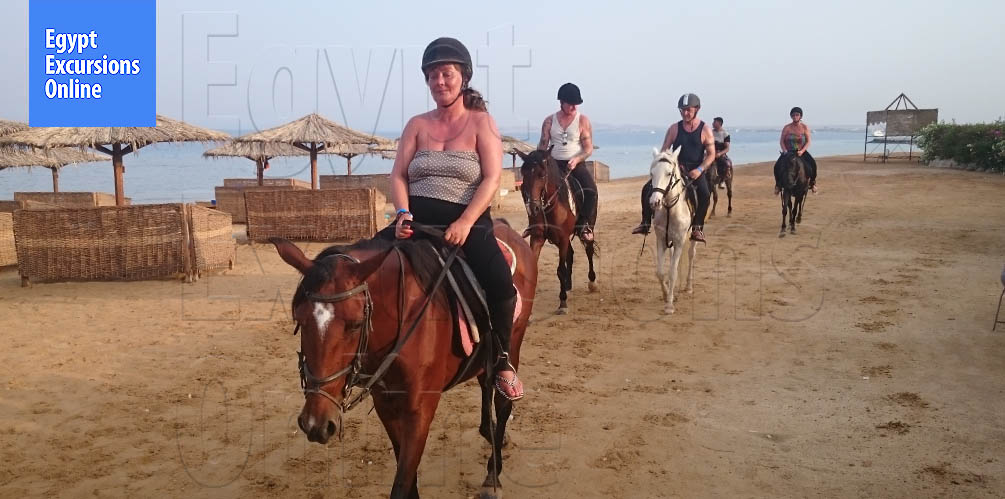 Hurghada Horse Riding 2-Hour Tour