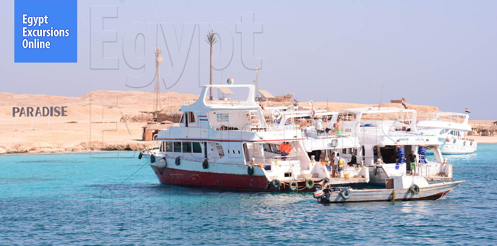 Hurghada Private Sea Trip to Paradise Island