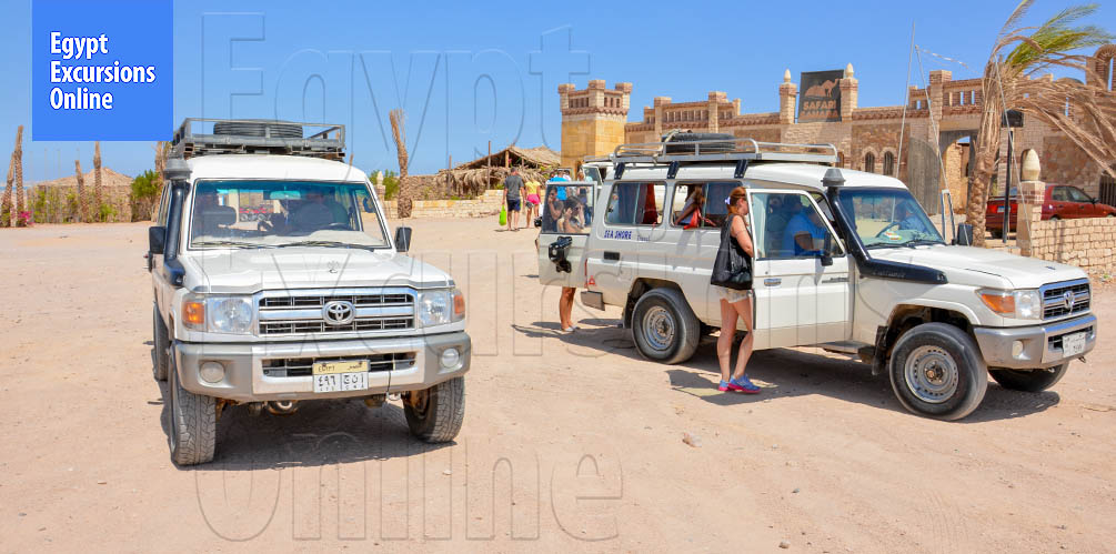 Private Jeep tour in Hurghada Desert from Makadi Bay