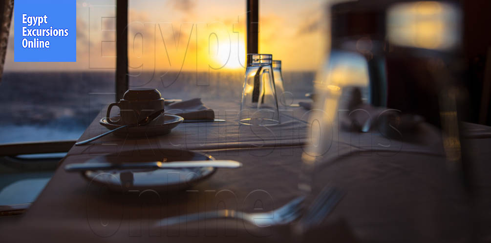 Romantic Dinner Cruise Sharm El Sheikh